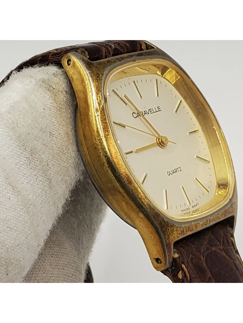 Vintage Caravelle Quartz 4J Watch For Parts Or Repair